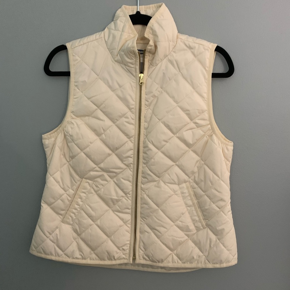 Old Navy Quilted Cream Lightweight Vest